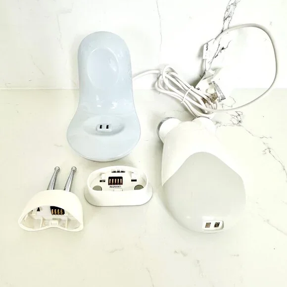 NuFace Trinity Toning Set - $180 Gently used & works! - Picture 3 of 12